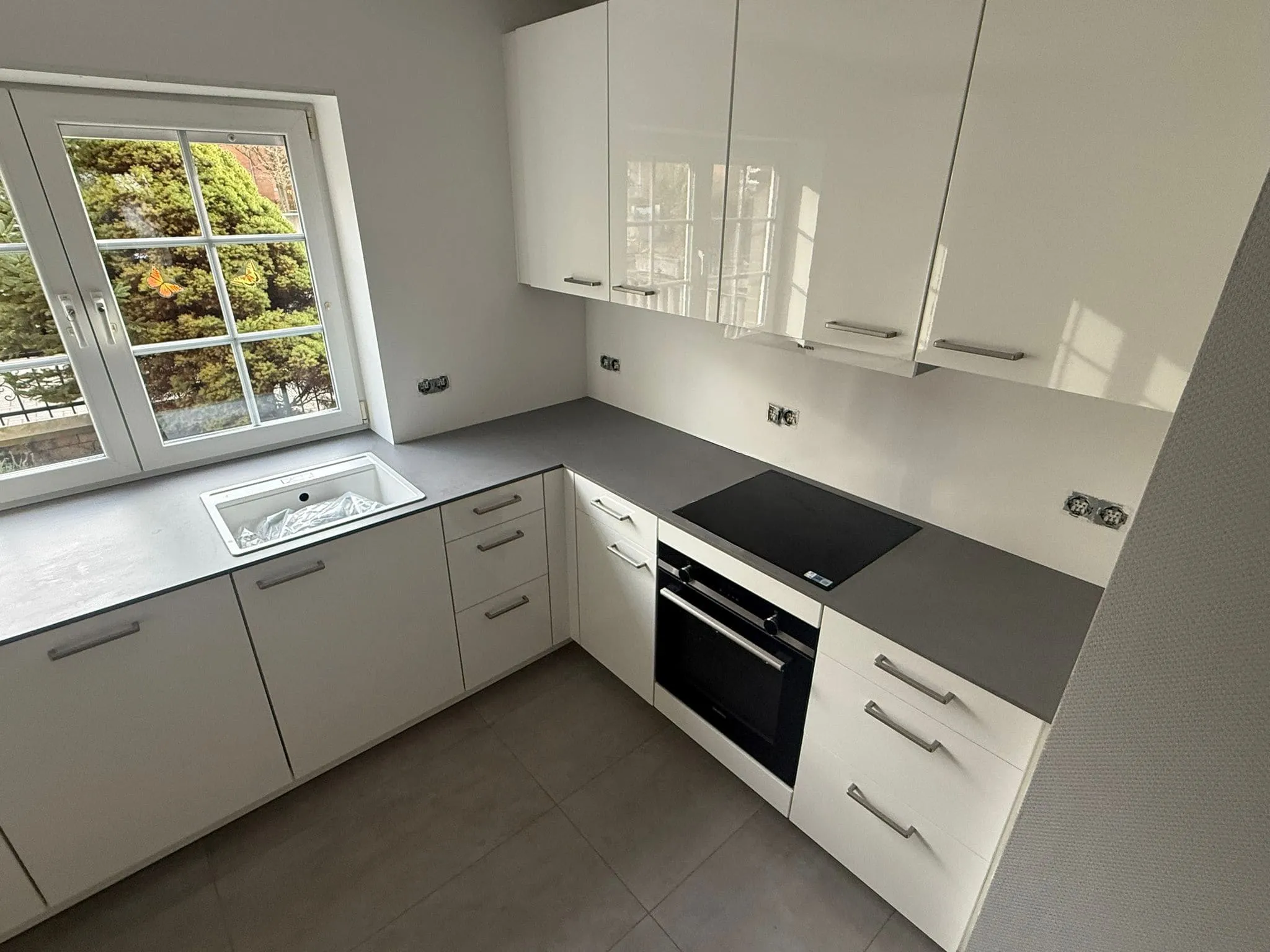 Kitchen Worktop Slab- Wales